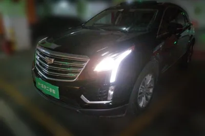 Cadillac XT5 · 2018 год