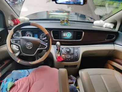 Buick GL8 2018, 182700 км, за 16086 USD - фото 10