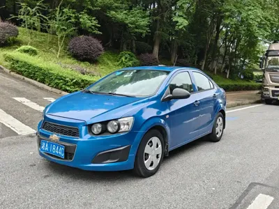 Chevrolet Aveo · 2013 год