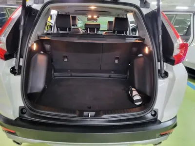 Honda CR-V 2019, 133184 км, за 13121.96 USD - фото 12