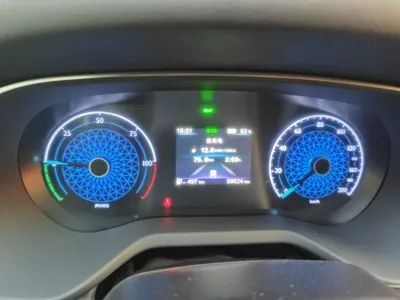 Hongqi E-QM5 2024, 59600 км, за 13516 USD - фото 12