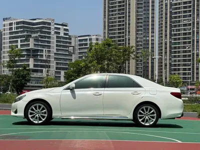 Toyota Reiz 2015, 150000 км, за 6866.8 USD