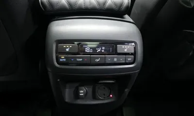 Hyundai Palisade 2019, 120860 км, за 12502.44 USD - фото 19