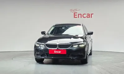 BMW 3-Series 2020, 53923 км, за 18971.46 USD