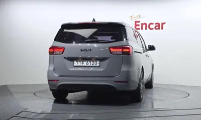 Kia Canival 2016, 53006 км, за 9189.97 USD