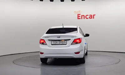 Hyundai Accent 2016, 159134 км, за 3216.49 USD