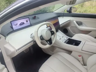 智界 Zhijie S7 2024, 20000 км, за 19829.19 USD