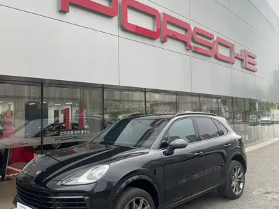 Porsche Cayenne Hybrid 2022, 41000 км, за 69057.68 USD