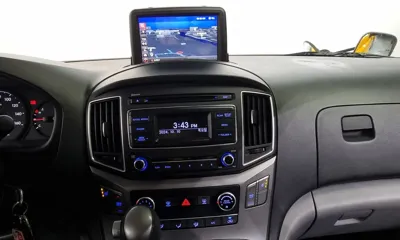 Hyundai Starex 2018, 61050 км, за 14385.18 USD - фото 15