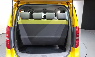Hyundai Starex 2018, 61050 км, за 14385.18 USD - фото 20