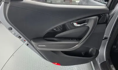 Hyundai Grandeur 2016, 98995 км, за 5156.01 USD - фото 25