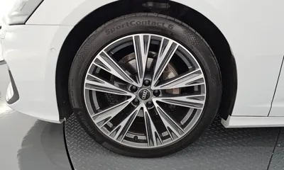 Audi A6 2023, 25702 км, за 26931.15 USD