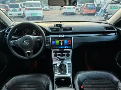 Volkswagen Magotan 2015, 130000 км, за 5149.99 USD