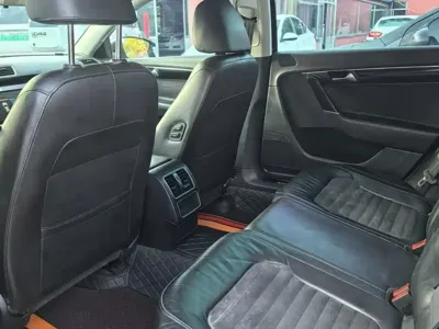 Volkswagen Magotan 2015, 130000 км, за 5149.99 USD - фото 6