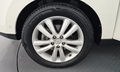 Hyundai Tucson 2013, 62354 км, за 4493.06 USD