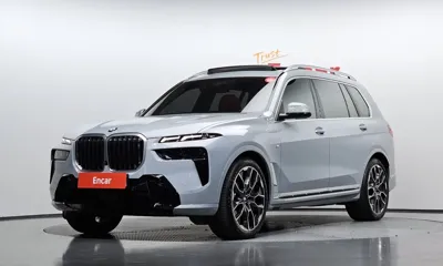 BMW X7 · 2024 год