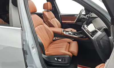 BMW X7 2024, 25300 км, за 82644.09 USD - фото 26