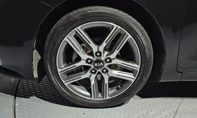 Kia K3 2019, 99706 км, за 7546.19 USD