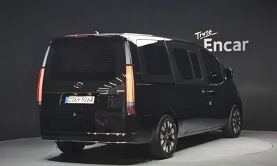 Hyundai Staria 2023, 23283 км, за 24127.46 USD