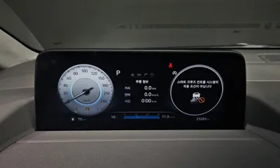 Hyundai Staria 2023, 23283 км, за 24127.46 USD - фото 8