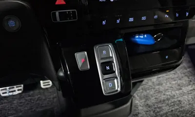Hyundai Staria 2023, 23283 км, за 24127.46 USD - фото 9