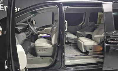 Hyundai Staria 2023, 23283 км, за 24127.46 USD - фото 10