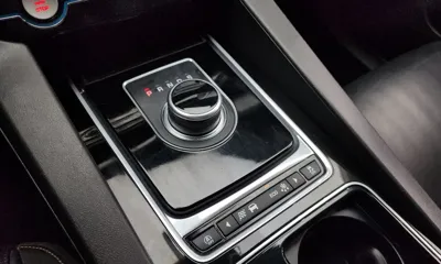 Jaguar F-Pace 2018, 120681 км, за 7880.79 USD - фото 9