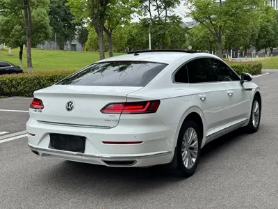 Volkswagen CC 2019, 50000 км, за 12528.31 USD - фото 8