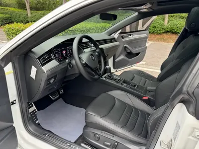 Volkswagen CC 2019, 50000 км, за 12528.31 USD - фото 10