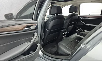 BMW 5-Series 2023, 35958 км, за 33372.39 USD - фото 26