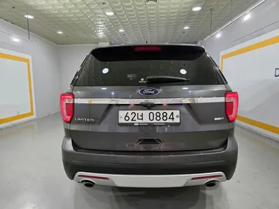 Ford Explorer 2016, 98378 км, за 8320.87 USD