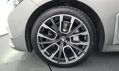 BMW 7-Series 2020, 117556 км, за 34491.72 USD