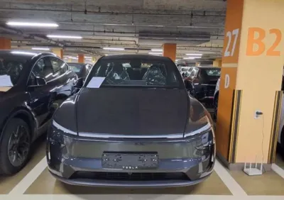 Tesla Model Y · 2026 год