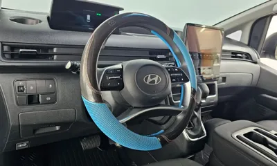 Hyundai Staria 2025, 67215 км, за 15482.71 USD - фото 12