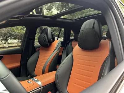 Mercedes-Benz GLC 2025, 15000 км, за 39782.48 USD - фото 22