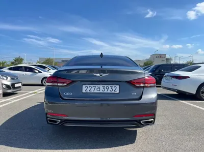 Genesis G80 2018, 176329 км, за 7870.55 USD
