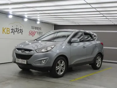 Hyundai Tucson · 2012 год
