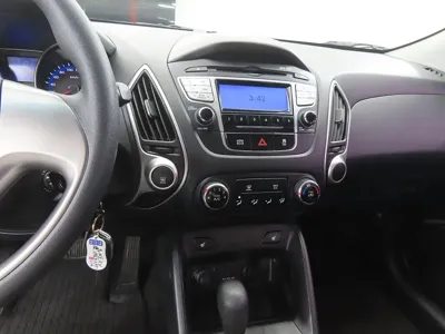 Hyundai Tucson 2012, 169722 км, за 2166.21 USD - фото 10