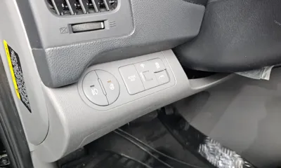 Hyundai Starex 2019, 125886 км, за 9452.68 USD - фото 18