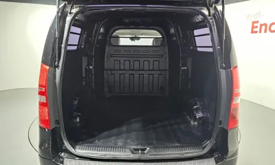 Hyundai Starex 2019, 125886 км, за 9452.68 USD - фото 20