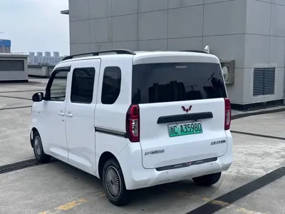 Wuling Zhiguang EV 2025, 16000 км, за 5344.25 USD