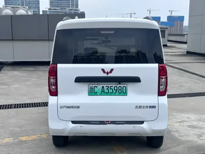 Wuling Zhiguang EV 2025, 16000 км, за 5344.25 USD