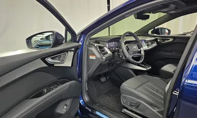 Audi Q4 e-tron 2025, 7735 км, за 30523.83 USD - фото 10