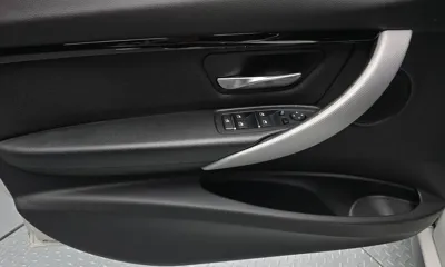 BMW 3-Series 2018, 114427 км, за 11750.03 USD - фото 24