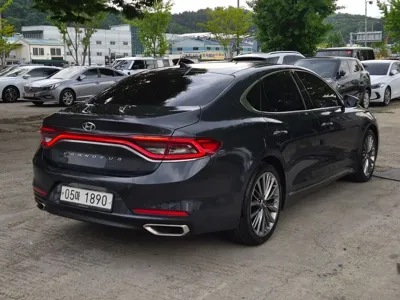 Hyundai Grandeur 2019, 106172 км, за 7214.13 USD