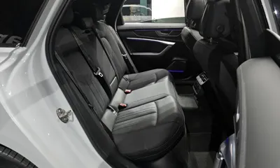 Audi A6 2022, 83239 км, за 26098.44 USD - фото 12