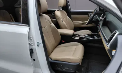 Kia Sorento 2024, 52425 км, за 24560.27 USD - фото 12