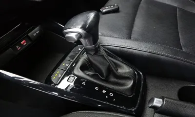 Kia Stonic 2018, 111576 км, за 5156.33 USD - фото 9