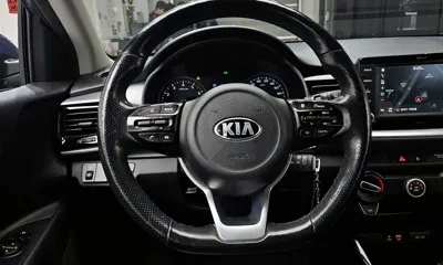Kia Stonic 2018, 111576 км, за 5156.33 USD - фото 13
