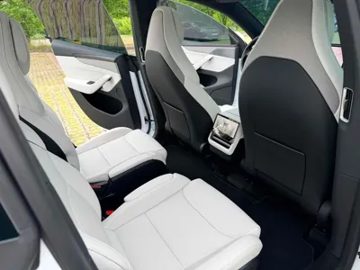 Tesla Model Y 2026, 400 км, за 48116.06 USD - фото 15